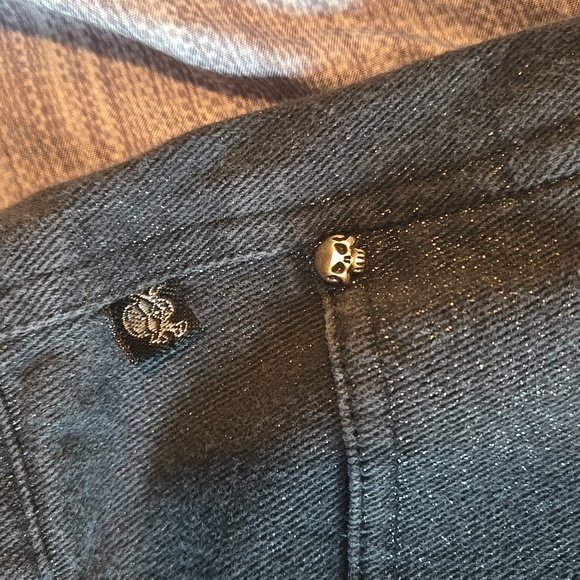 Tripp Metallic Grey mini skirt, size medium - Picture 3 of 5